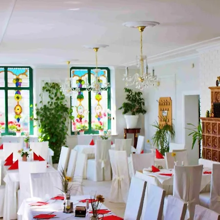 Ratskeller & Restaurant Guest house Lindow