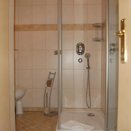 Ratskeller & Restaurant Hotel