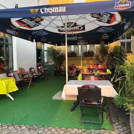 Ratskeller & Restaurant Guest house Lindow