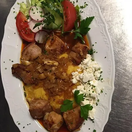 Ratskeller & Restaurant 3*
