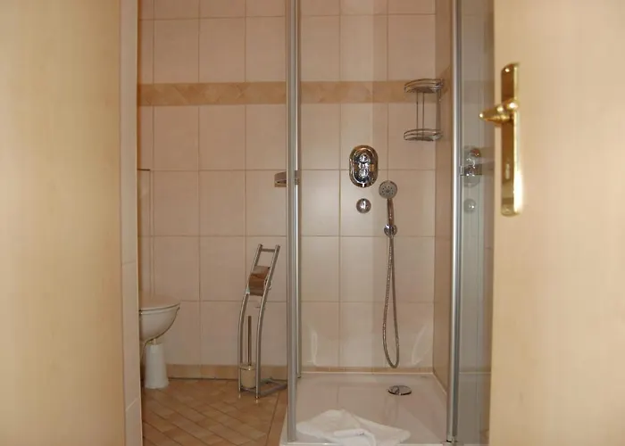 Ratskeller & Restaurant Hotel